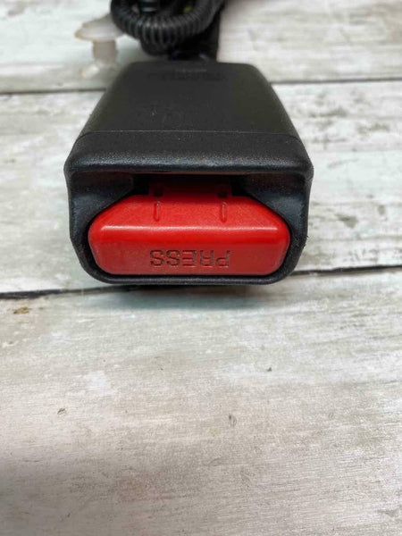 2010 2015 TOYOTA 4RUNNER MANUAL SEAT LEFT DRIVER BUCKLE ASSY OEM 7323060530C0