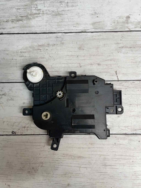MOTOR DE ACTUADOR SERVO DE ALETTIN DE AIRE PARA TOYOTA COROLLA 2020 OEM 0638009013PLS