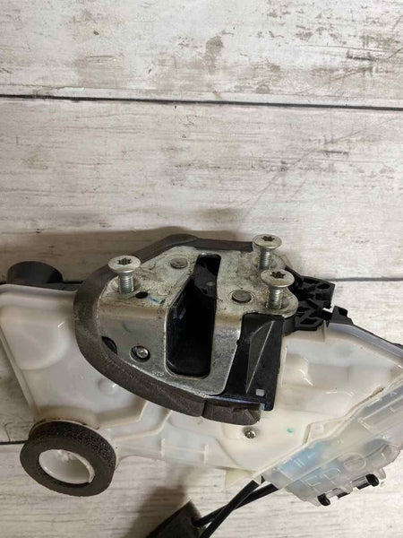 Conjunto de pestillo de puerta delantera derecha Honda Civic 16-21 OEM RH 72110TBAA02