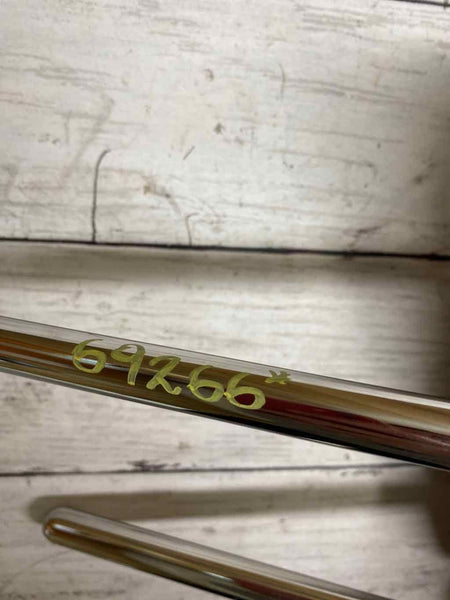 2019 GMC TERRAIN REAR HEADREST LEFT OR RIGHT OEM LH RH BLACK LEATHER