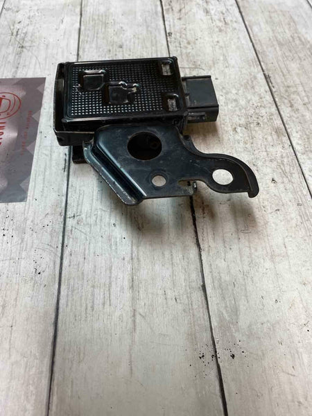 2013 2020 TOYOTA 4RUNNER 4.0L MÓDULO DE CONTROLE DA BOMBA DE COMBUSTÍVEL 8957134070