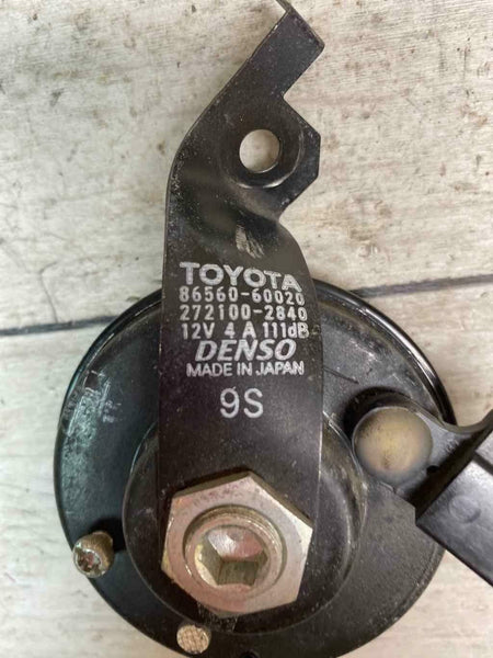 Bocina de alarma antirrobo para Toyota 4Runner 2016 OEM 8656060020
