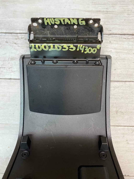 2010 2014 FORD MUSTANG CENTER CONSOLE ARM REST BLACK OEM