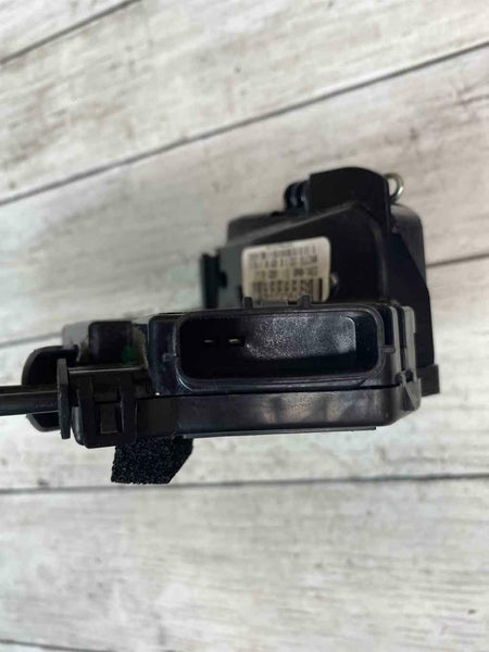 Conjunto de actuador de pestillo de puerta trasera izquierda del lado del conductor para Nissan Rogue 2014-2019 825014BA0B