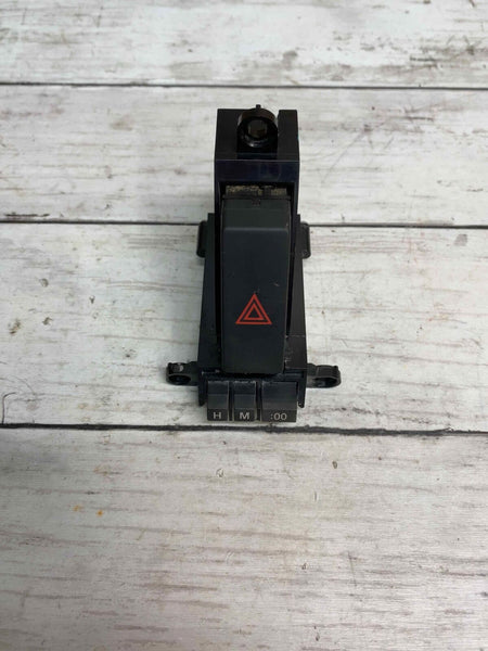2013 MAZDA 3 2.0L HAZARD SWITCH ASSY OEM BBM2664H0