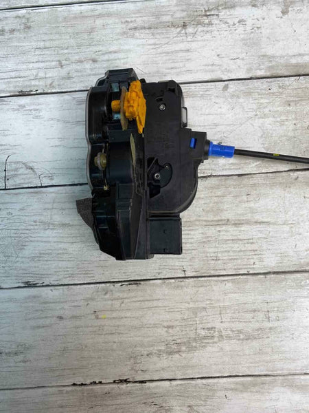 ACTUADOR DE PESTILLO DE PUERTA DELANTERA DEL LADO DEL CONDUCTOR DE BUICK ENCORE 2013-2016 OEM 13579522 LH
