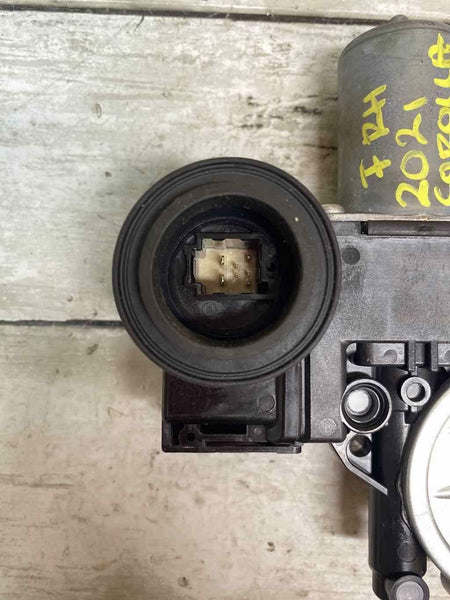 2020 2021 TOYOTA COROLLA FRONT RIGHT PASSENGER SIDE POWER WINDOW MOTOR 8571012530