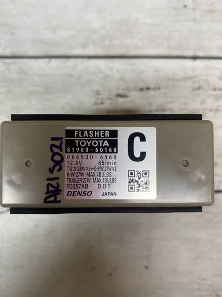 2016 TOYOTA 4RUNNER RELAY FLASHER CONTROL MODULE OEM 8198060160