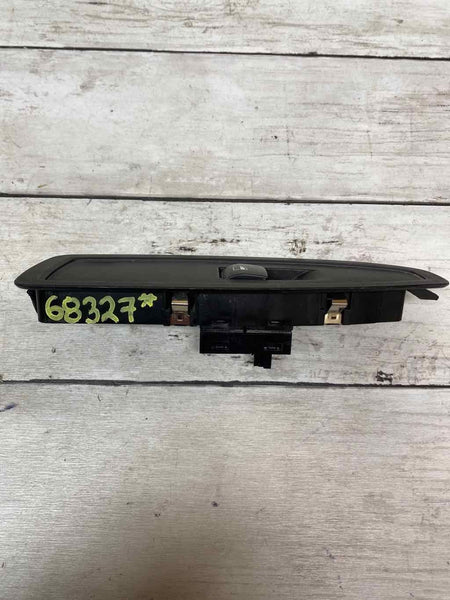 16 21 BMW X1 FRONT RIGHT DOOR SWITCH ASSY OEM 920810702