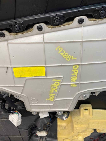 Kia Optima door panel trim 14 15 front driver side black assy OEM 823034C200NAQ