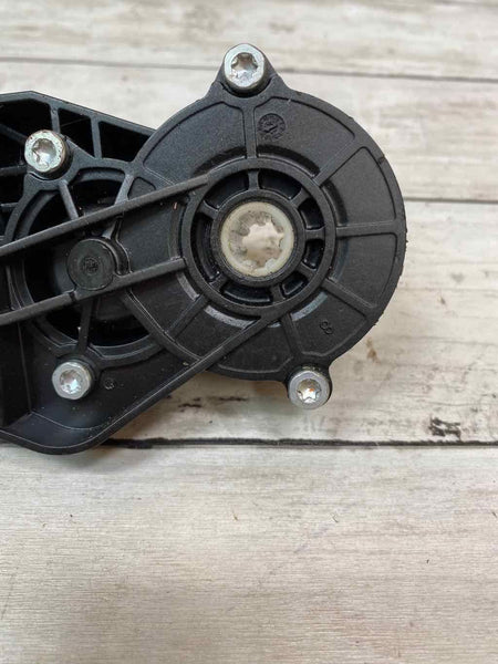 2015 JEEP GRAND CHEROKEE RIGHT SEAT MOTOR ASSY OEM
