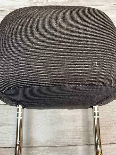 2018 2020 CHEVROLET EQUINOX FRONT DRIVER OR PASSENGER SIDE HEADREST BLACK OEM