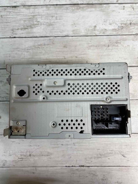 12 14 VOLKSWAGEN JETTA NO GLI RADIO RECEIVER NO NAVIGATION AM-FML-CD 1K0035164D