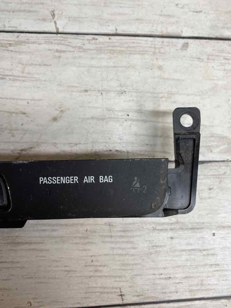 INTERRUPTOR DE AVISO DE PERIGO CHEVROLET TRAVERSE 2016 OEM 23369962