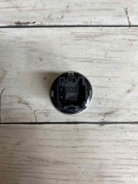 18 19 CHEVROLET EQUINOX IGNITION SWITCH ENGINE START STOP OEM 84179562