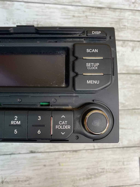 PANTALLA Y RECEPTOR DE RADIO PARA KIA RIO 2012-2015 OEM 961701W900