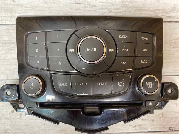 11 16 CHEVY CRUZE RADIO AM-FM-CD-MP3 PANEL DE CONTROL CONJUNTO OEM 95914367