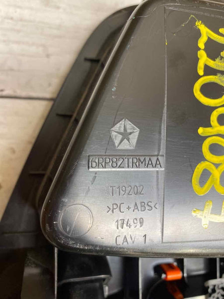PANEL DE REJILLA DE CUBIERTA DE ALTAVOZ CENTRAL DEL TABLERO DE JEEP CHEROKEE 2019 OEM 6RP82TRMAA