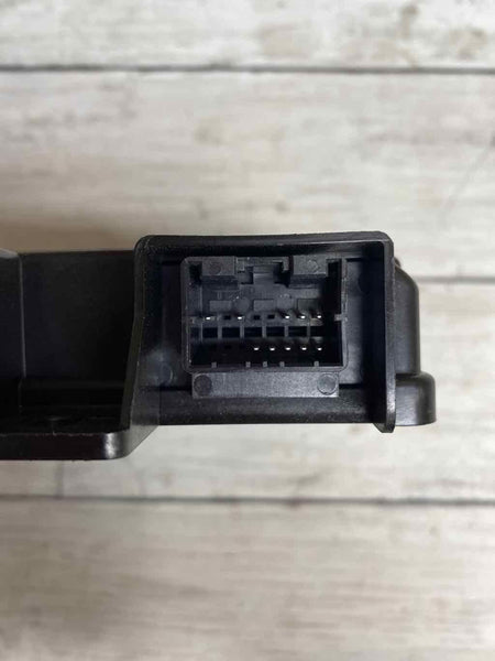 Módulo de control del centro del receptor de entrada sin llave para Jeep Cherokee 2019 OEM 68322950AB