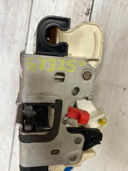 09 21 DODGE RAM 1500 PESTILLO DE PUERTA DELANTERA DERECHA OEM 04589422AH RH