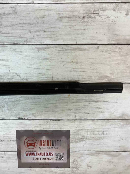 2016 2019 CHEVROLET CRUZE WEATHER STRIP MOULDING FRONT DRIVER SIDE OEM 84180437