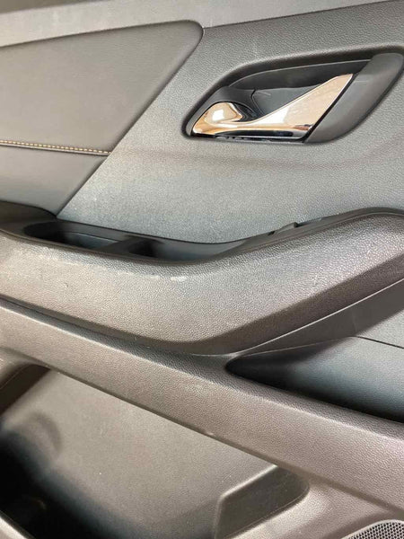 Moldura de panel de puerta para Chevy Traverse 2018 a 2021, parte trasera izquierda, OEM, color negro, 84552577