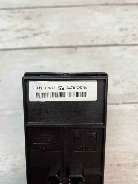 2017 2019 NISSAN TITAN WINDOW SWITCH FRONT RIGHT SIDE OEM 25411EZ00A