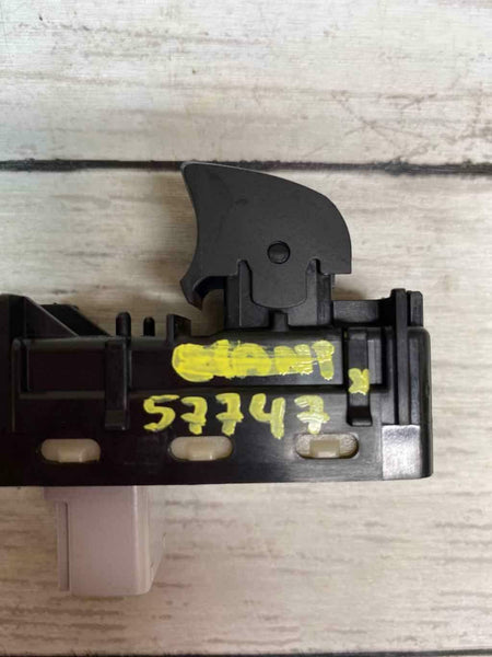 2020 LEXUS IS300 REAR PASSENGER SIDE WINDOW SWITCH OEM