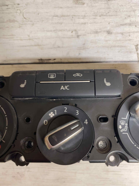 15 18 VOLKSWAGEN JETTA SEDAN HVAC AC AQUECEDOR PAINEL DE CONTROLE ASSY OEM 5C0820047CG