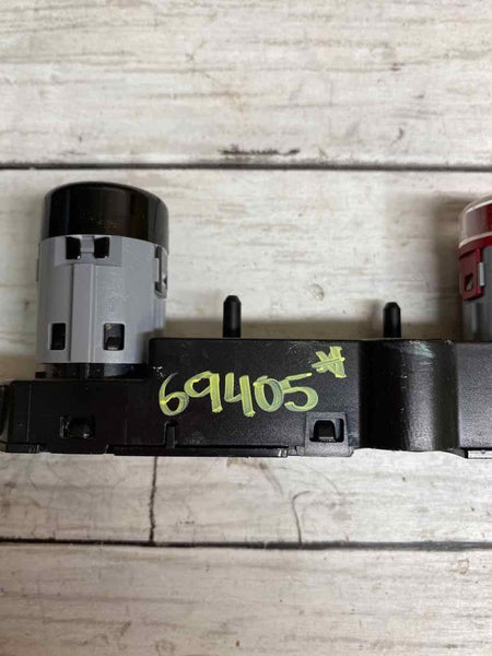 2016 FIAT 500 FRONT DASH HAZARD TRACTION SWITCH OEM 30280945