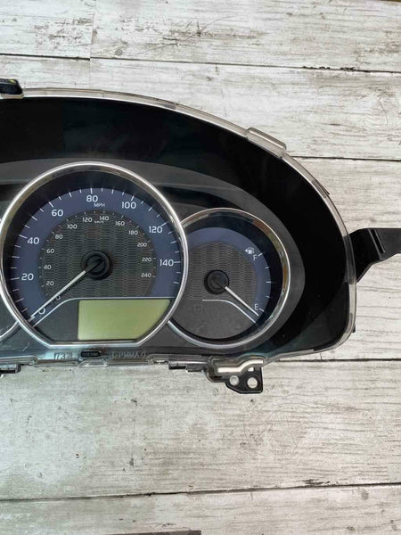 2014 2016 TOYOTA COROLLA SPEEDOMETER ASSY OEM 838000ZX10 71K MILES