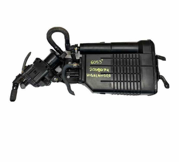 2017 2019 TOYOTA HIGHLANDER 2.7L EVAPORATOR CANISTER ASSY OEM 777400E120