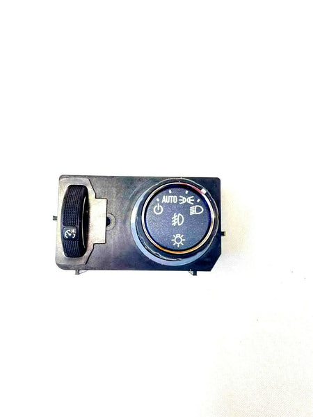 2016 2019 GMC SIERRA HEADLIGHT SWITCH ASSY OEM 84154108