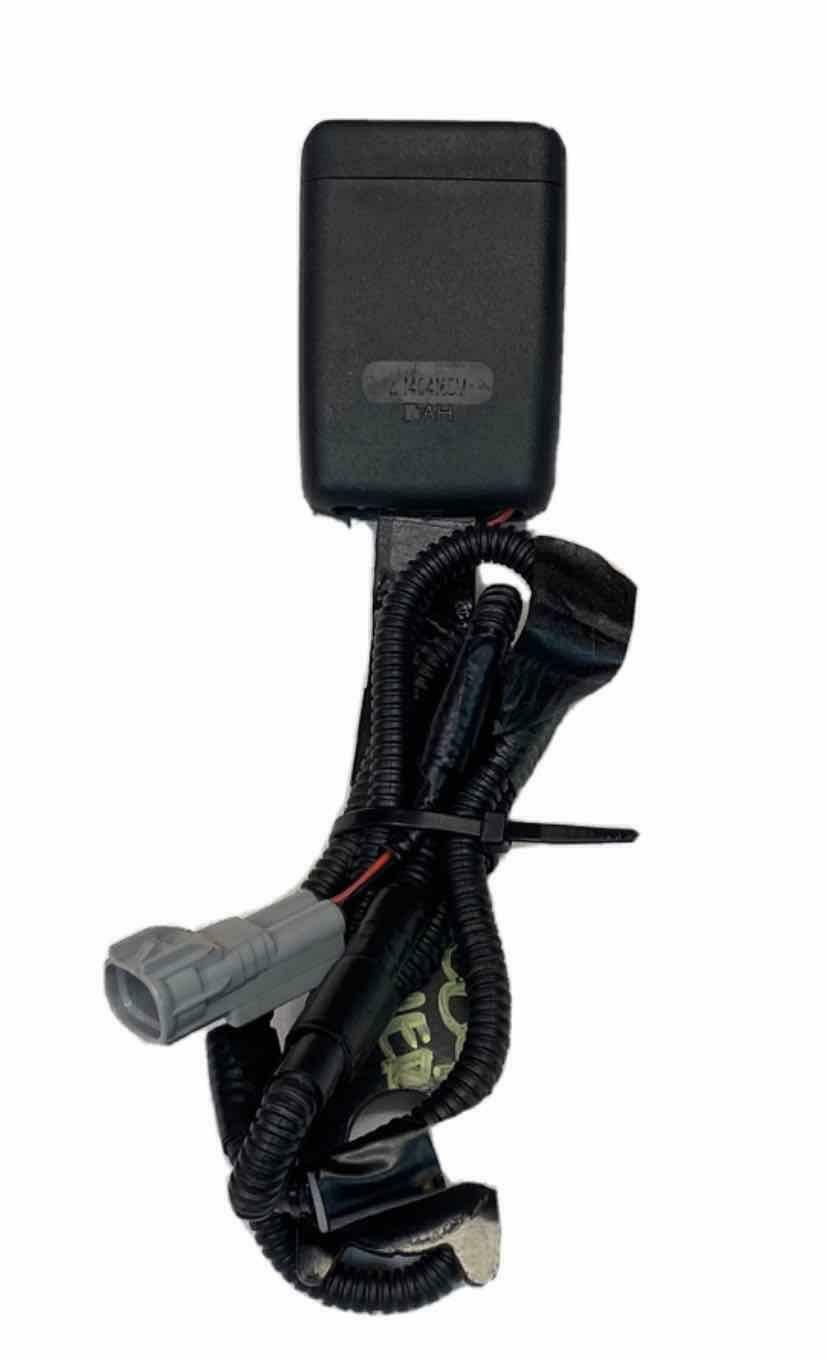 2010 2015 TOYOTA 4RUNNER MANUAL SEAT LEFT DRIVER BUCKLE ASSY OEM 7323060530C0