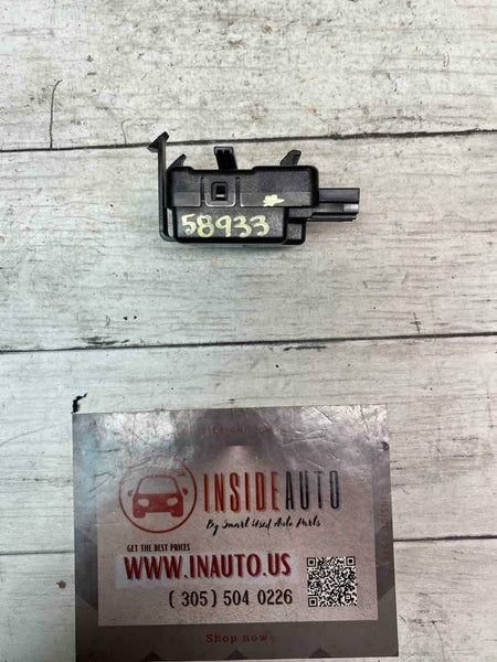 2019 CHEVROLET EQUINOX TIRE PRESSURE TPMS MONITOR MODULE OEM 13595510