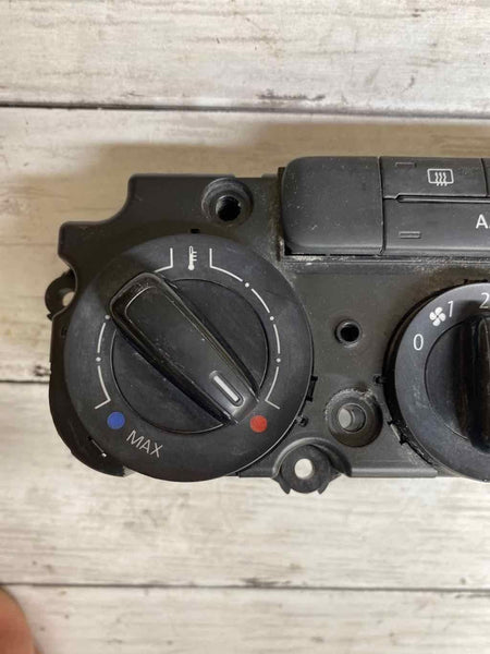 11 14 VOLKSWAGEN JETTA NO GLI HVAC AC AQUECEDOR PAINEL DE CONTROLE ASSY OEM 5C0820047BD