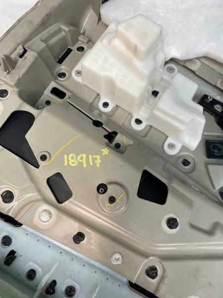 2013 2016 CHRYSLER TOWN & COUNTRY FRONT DRIVER DOOR TRIM PANEL GRAY ASSY 1UX71BD1AA