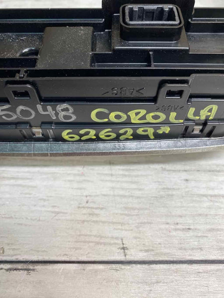2019 2022 TOYOTA COROLLA SEDAN HVAC AC AQUECEDOR PAINEL DE CONTROLE ASSY OEM 5590002D50