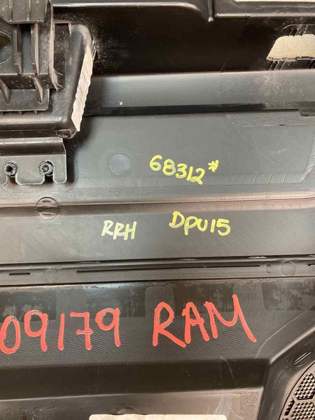 Moldura de panel de puerta de Dodge Ram 13/21, cabina cuádruple, parte trasera derecha, negra, OEM 1VY521X9AD