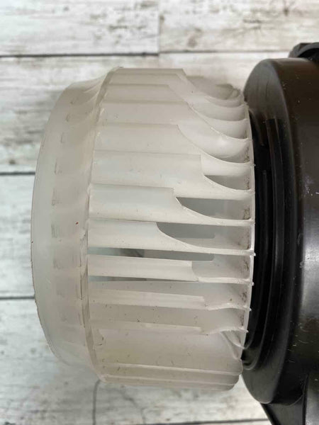 MOTOR DO VENTILADOR HONDA HRV 2021 OEM DEVE VER FOTOS TEM ALGUMAS PEÇAS QUEBRADAS