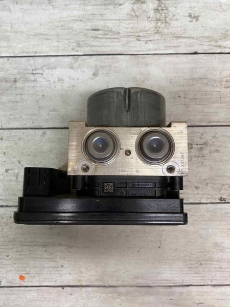 18 19 CHEVROLET EQUINOX ANTI LOCK BRAKE MODULE ABS PUMP ASSY OEM 84560135