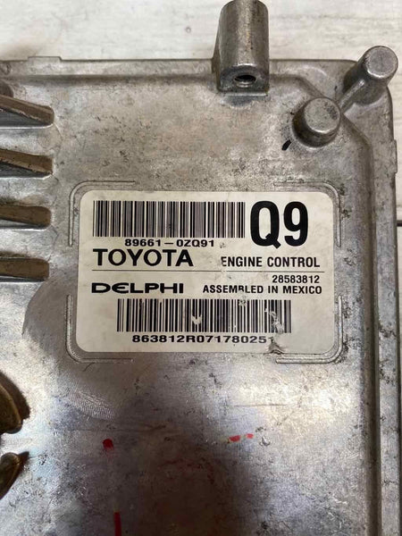 18 TOYOTA COROLA 1.8L ENGINE COMPUTER MODULE 896610ZQ90 BROKEN PLUG SEE PICS
