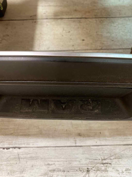 2014 DODGE RAM 1500 PICKUP RADIO BEZEL TRIM 8" SCREEN OEM 1WP34DX9AA