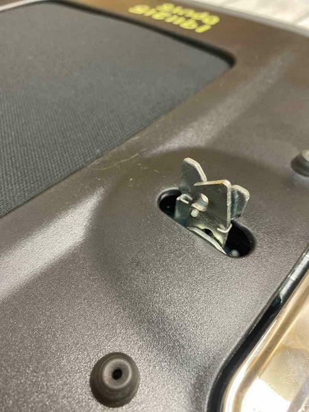 2018 2020 DODGE RAM CENTER CONSOLE SEAT ARM REST GRAY OEM