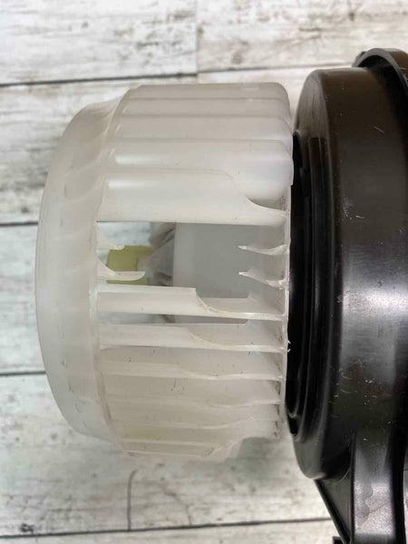 MOTOR DO VENTILADOR HONDA HRV 2021 OEM DEVE VER FOTOS TEM ALGUMAS PEÇAS QUEBRADAS