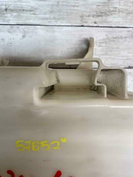 DEPÓSITO DEL TANQUE DEL LIMPIAPARABRISAS DEL LAVAPARABRISAS DE TOYOTA TUNDRA 2015 OEM