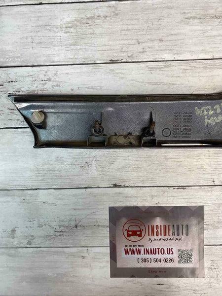 Conjunto de parrilla superior para Toyota Camry SE 2012-2014 OEM 7681106470