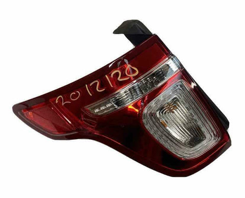 2011 2015 FORD EXPLORER TAIL LIGHT ASSY LEFT SIDE RED LENS TWIST SOCKET BB5Z13405A