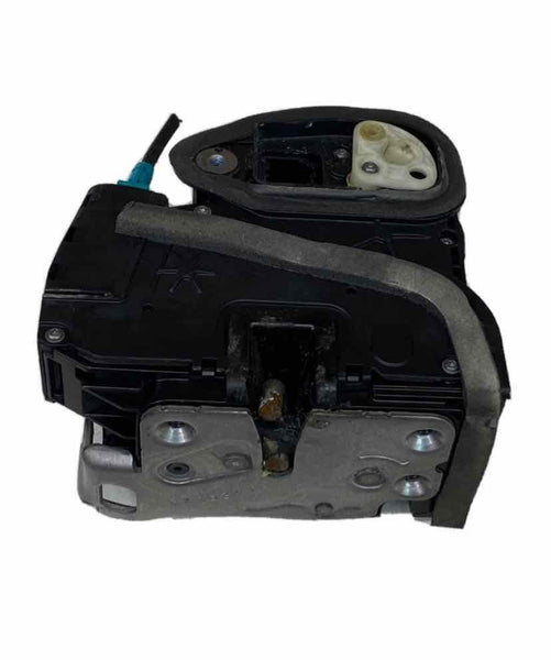 16 20 CHEVY COLORADO DOOR LATCH REAR PASSENGER SIDE 13598379 OEM RH